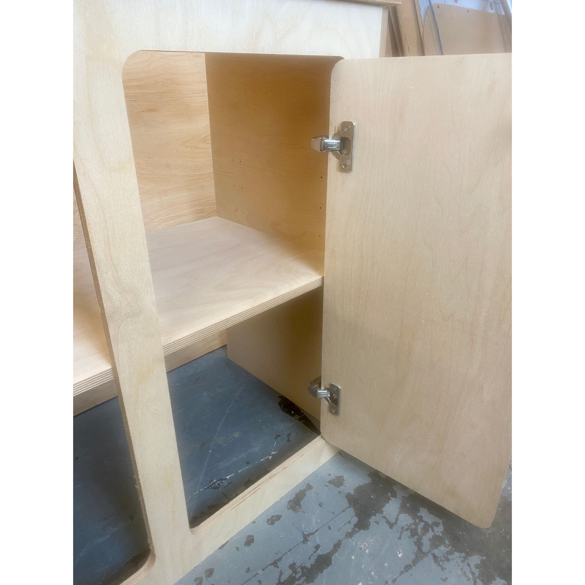 Birch plywood cupboard, B/C/B/800-1400/420 VanGo Campers